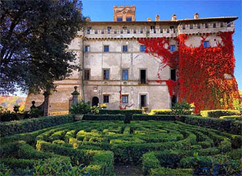 Scopri il Castello Ruspoli a Vignanello